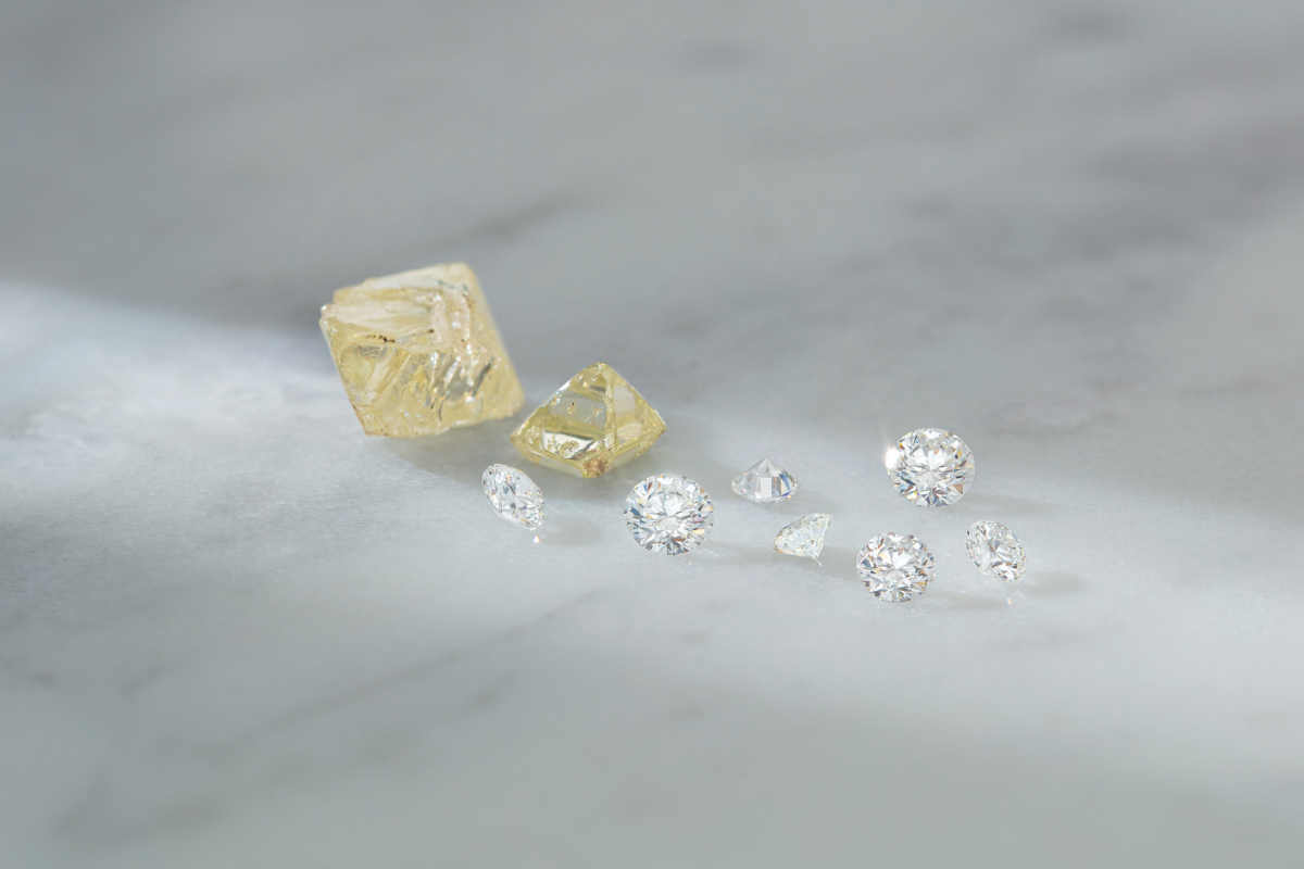 yellow diamonds