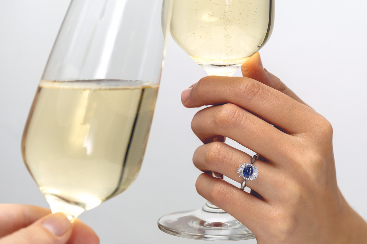 sapphire engagement ring 