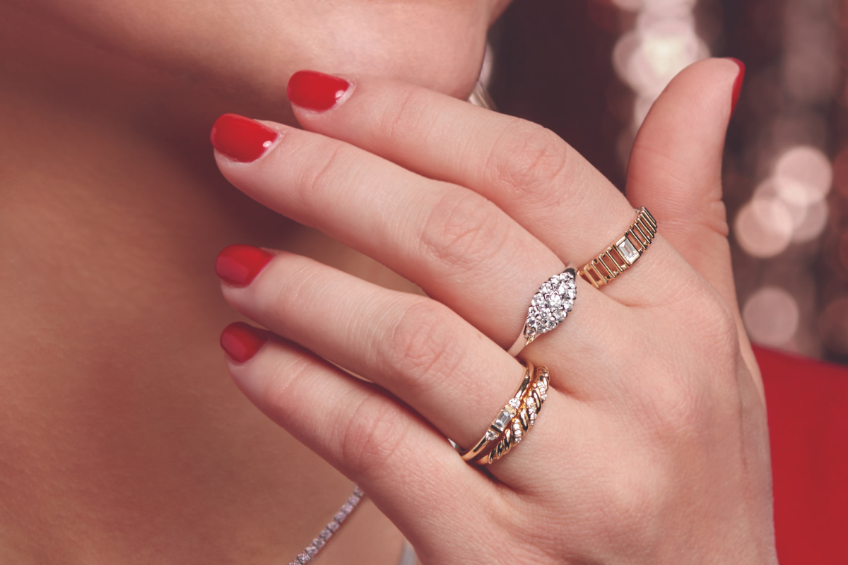 cluster engagement ring 