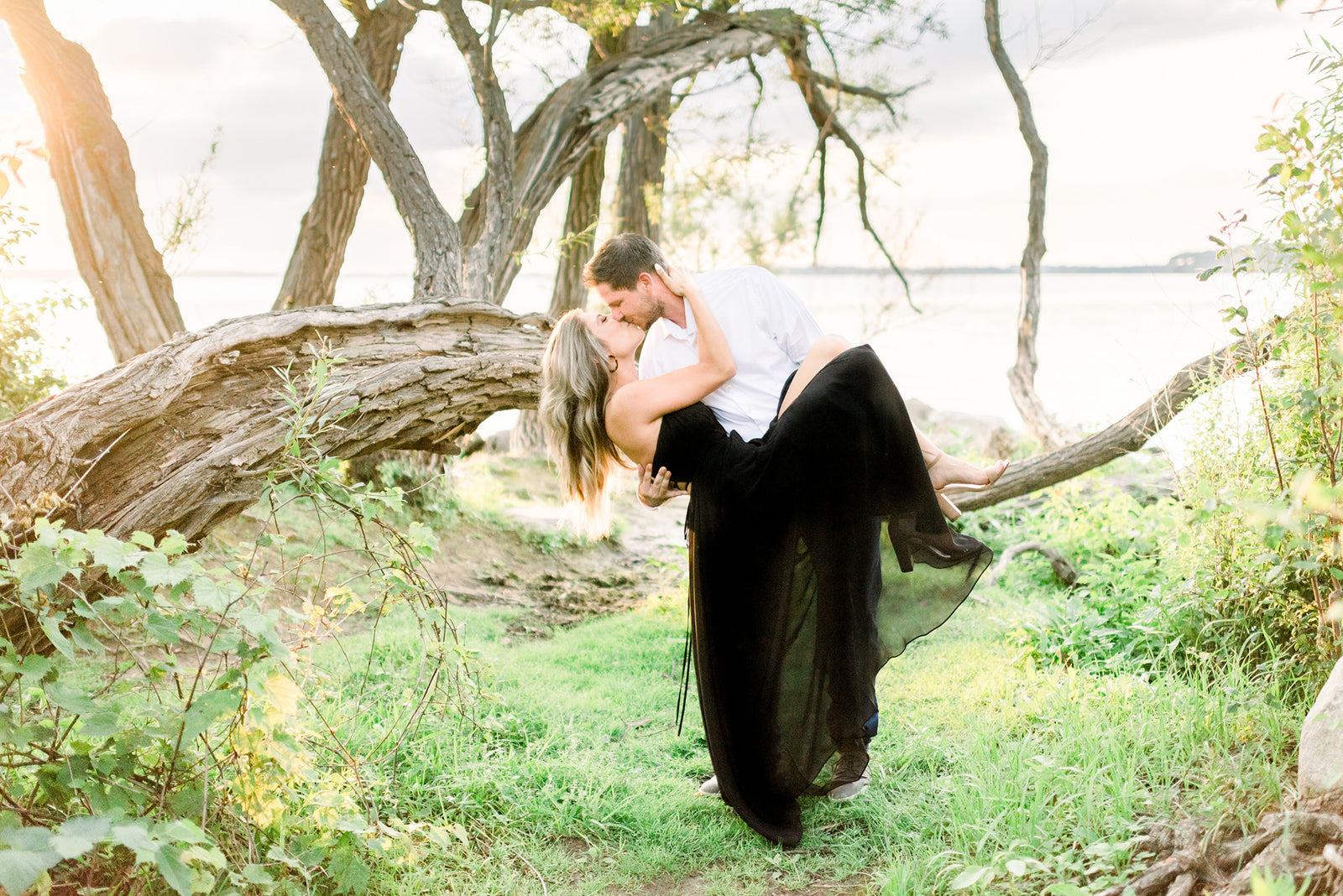 Engagement Photo Prep Tips by Larissa Marie Photography
