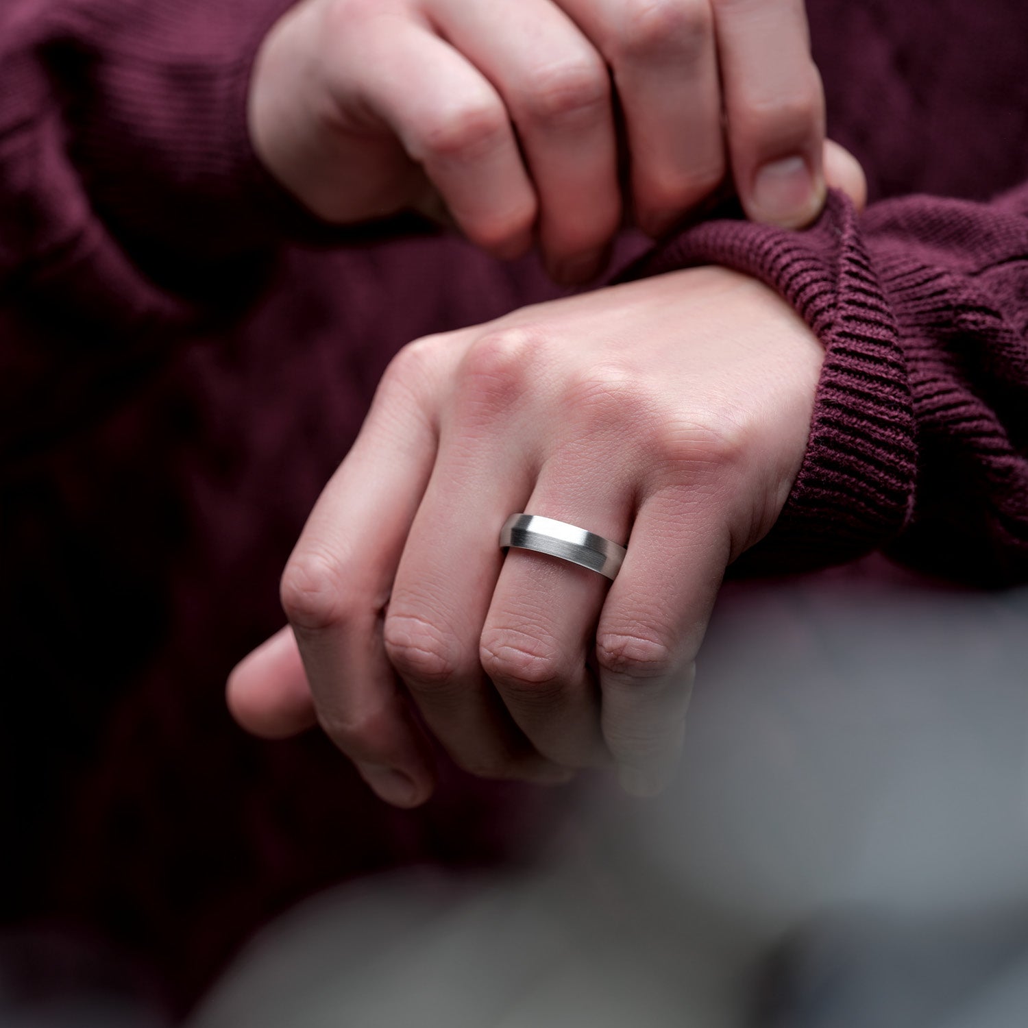 Comfort Fit Knife Edge