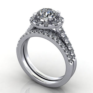 Scarlett French-Set Wedding Band