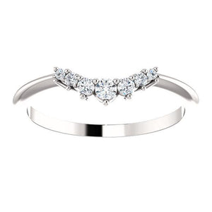 Half graduated diamond accented contour band
